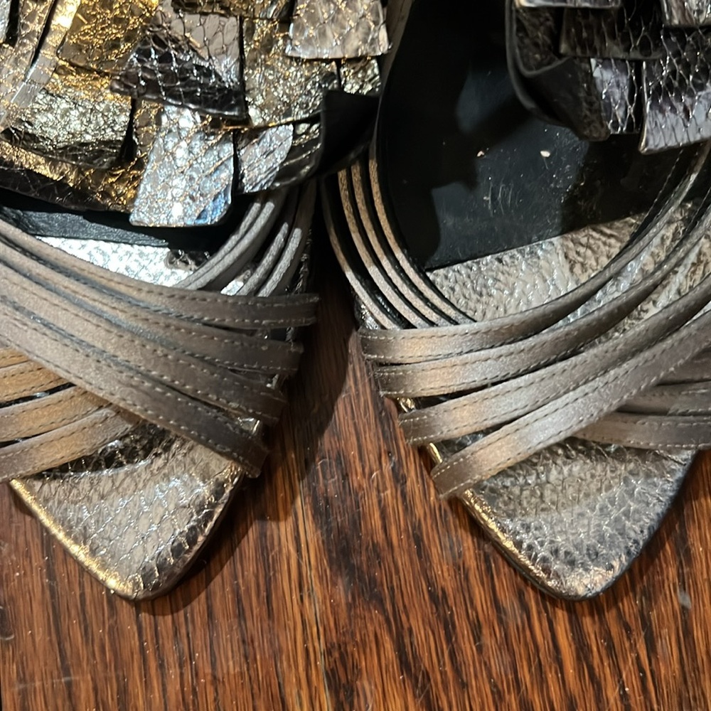 Devi Kroell Silver Python And Leather Heels In Ok… - image 4